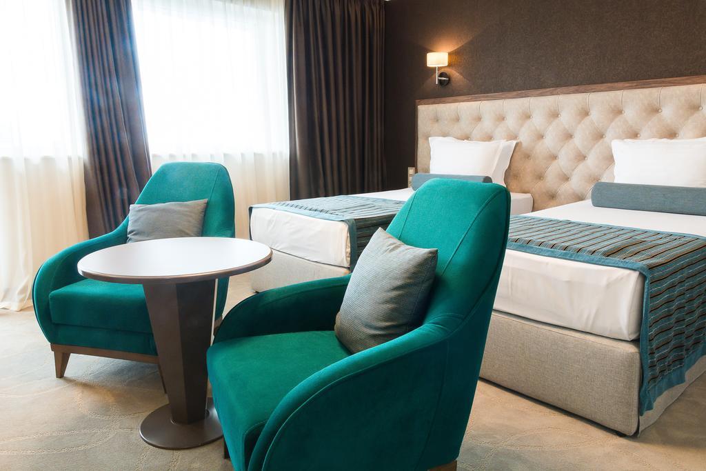 Deluxe Twin Room,815464799:JPEG