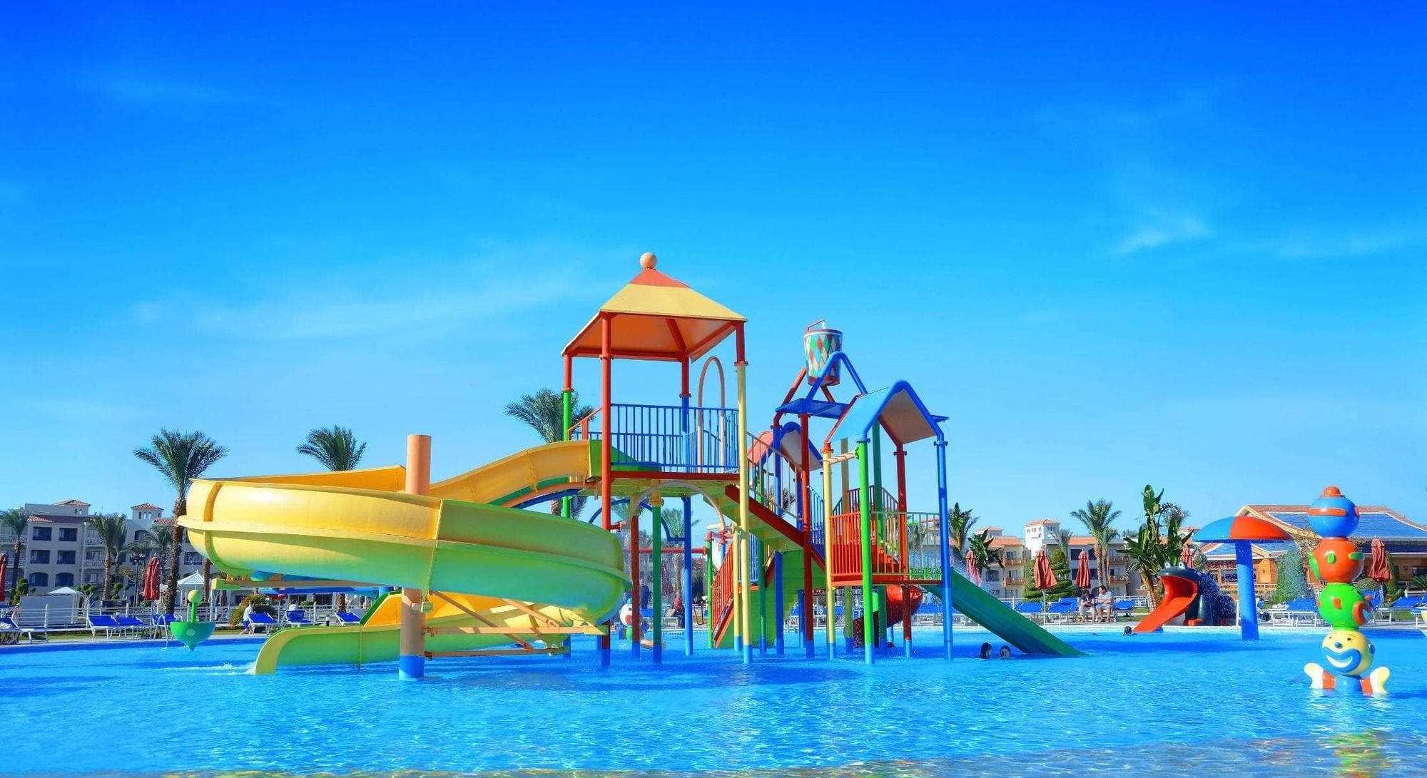 Cameră Deluxe - acces la parcul acvatic Neverland