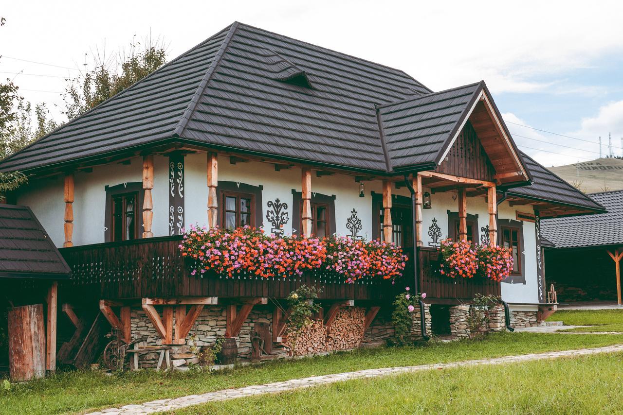 Cottage Anastasia,537670899:JPEG