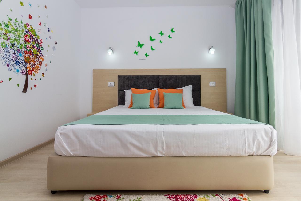 Double Room,998925228:JPEG