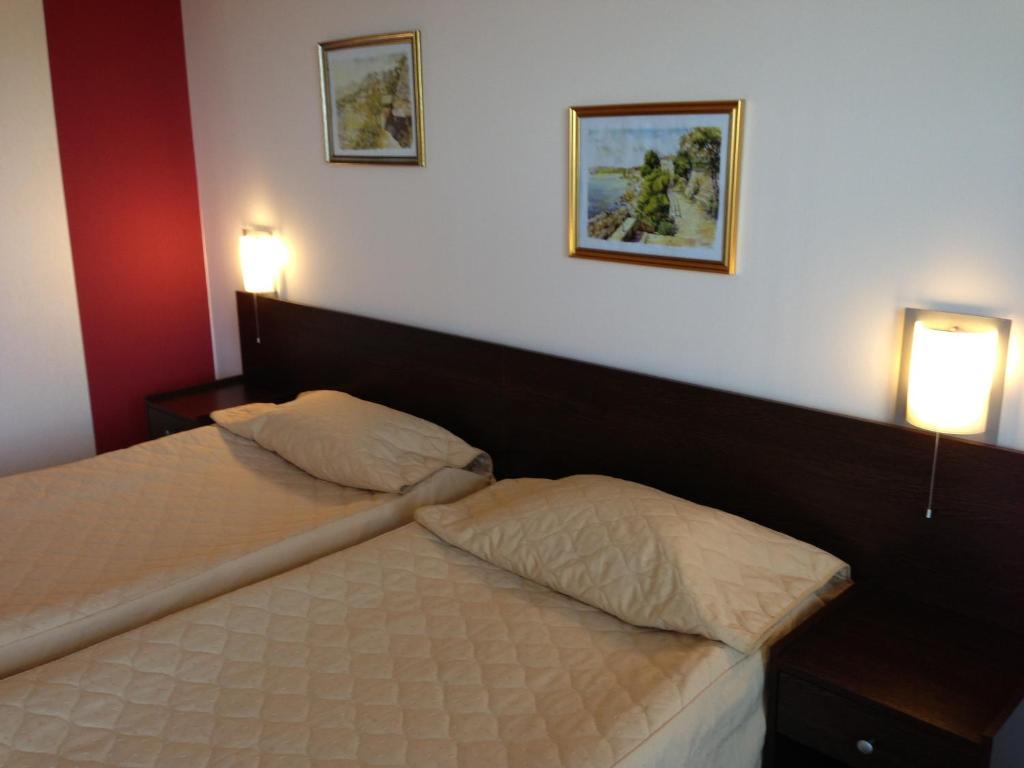 Cameră twin cu balcon