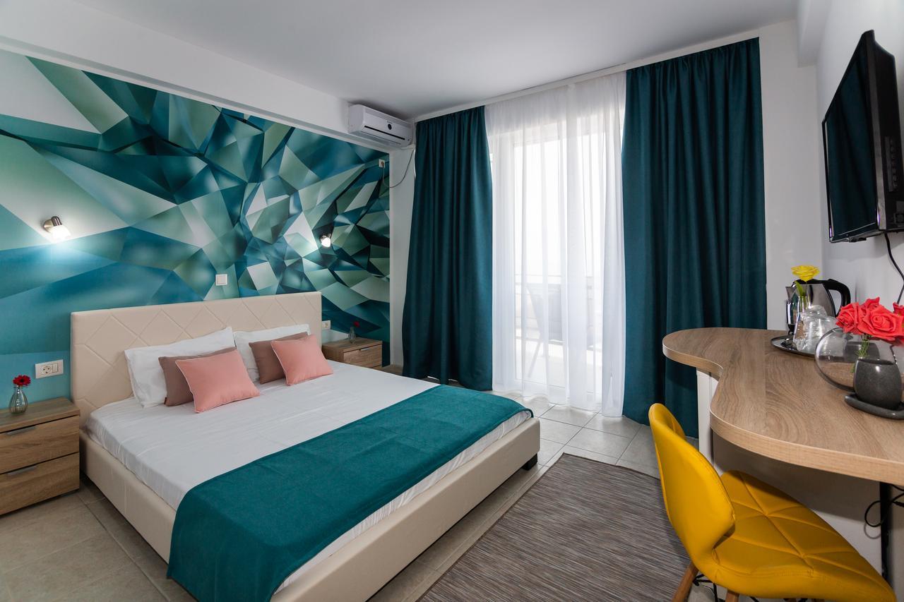 Double Room with Sea View,643828689:JPEG