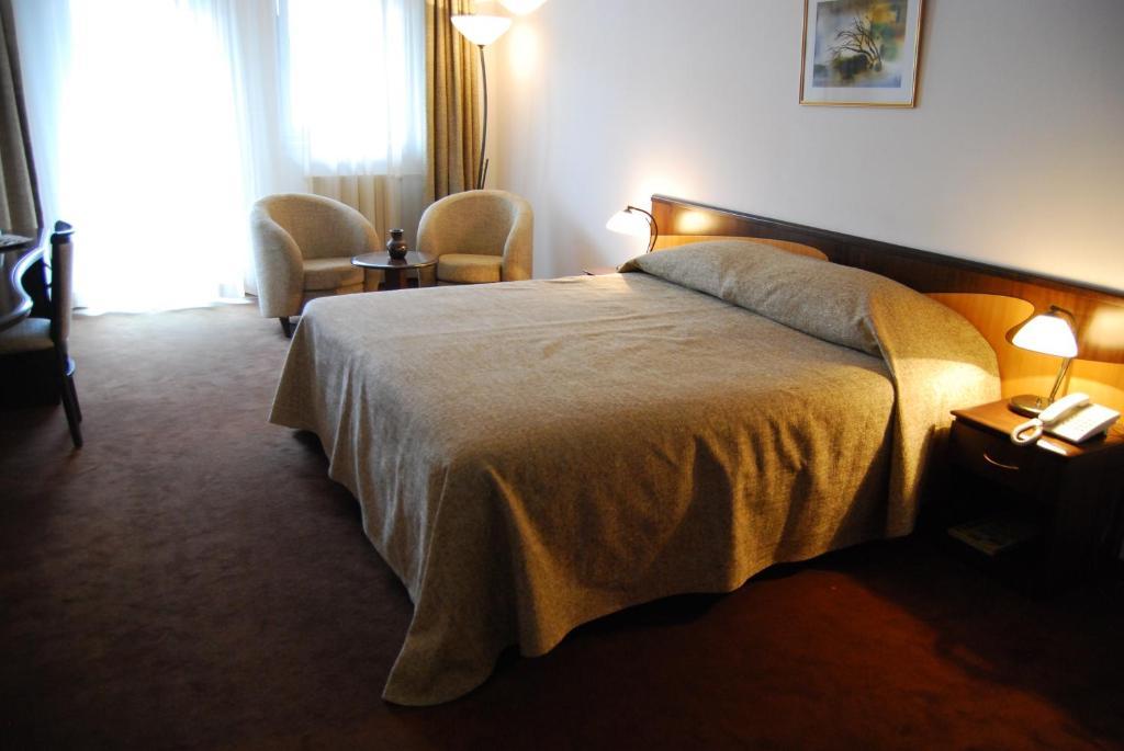 Superior Double or Twin Room,65728303:JPEG