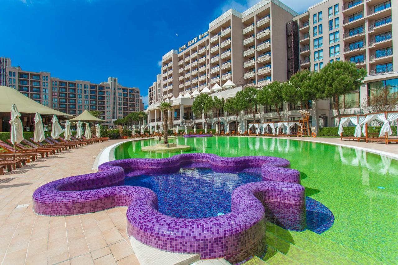 Deluxe Double Room Pool View,1629391204:JPEG
