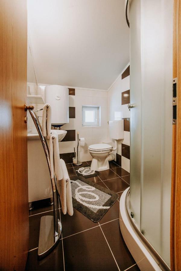 Triple Room with Balcony,1340362868:JPEG