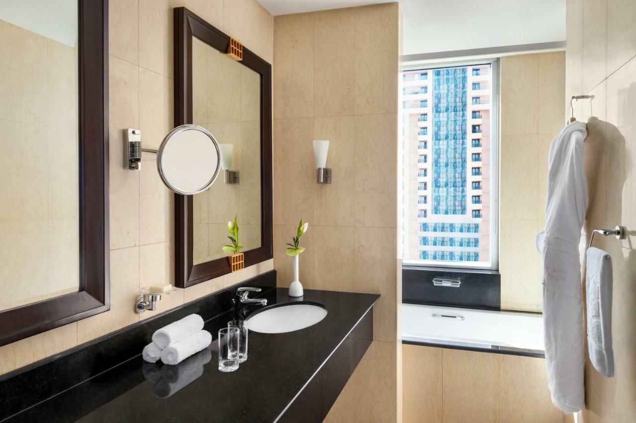 Apartament cu 3 dormitoare și vedere la mare
