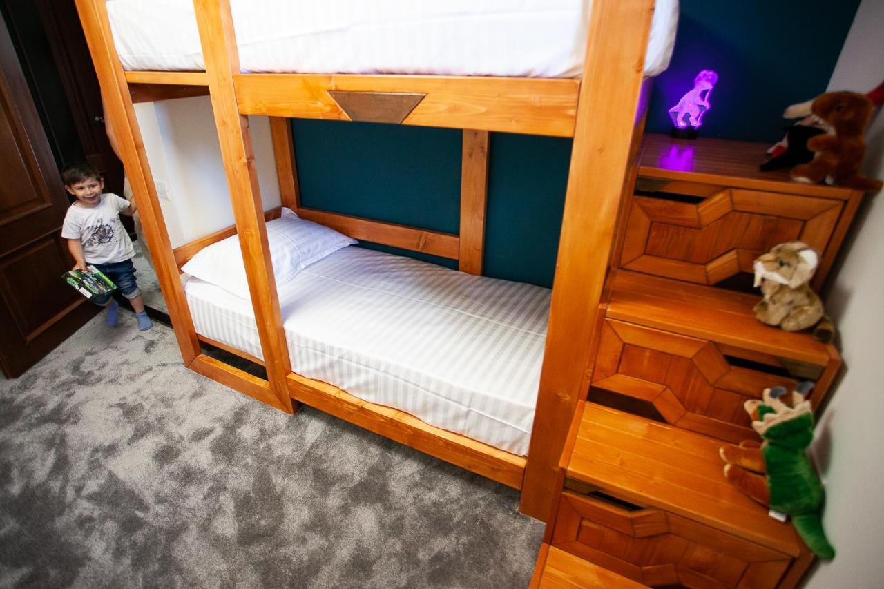 Apartament cu vedere la munte
