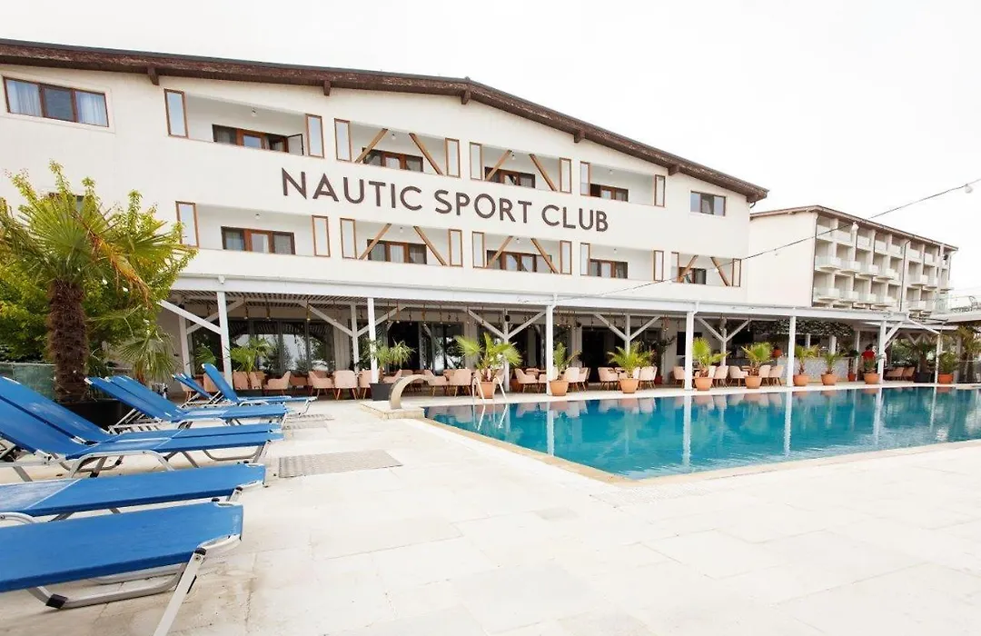 Nautic Sport Club-1