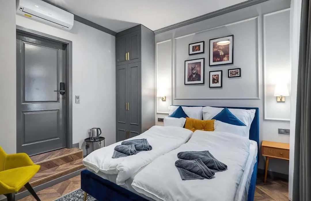 A22 Boutique Suites-1