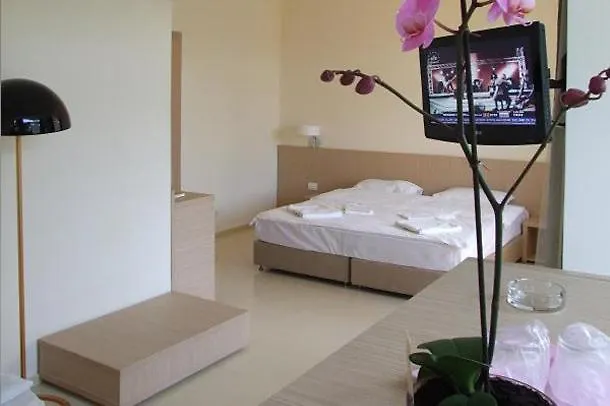 Hotel Sara-1