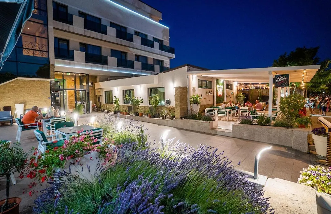 Hotel Prestige-1