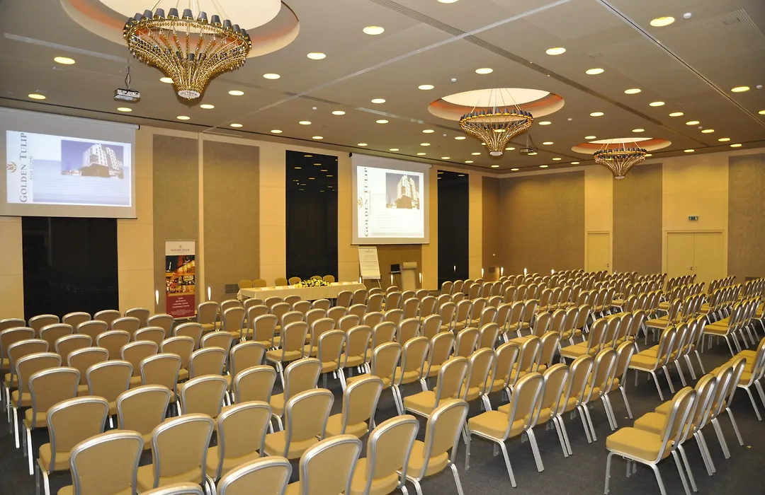 Golden Tulip Ana Dome Hotel-1
