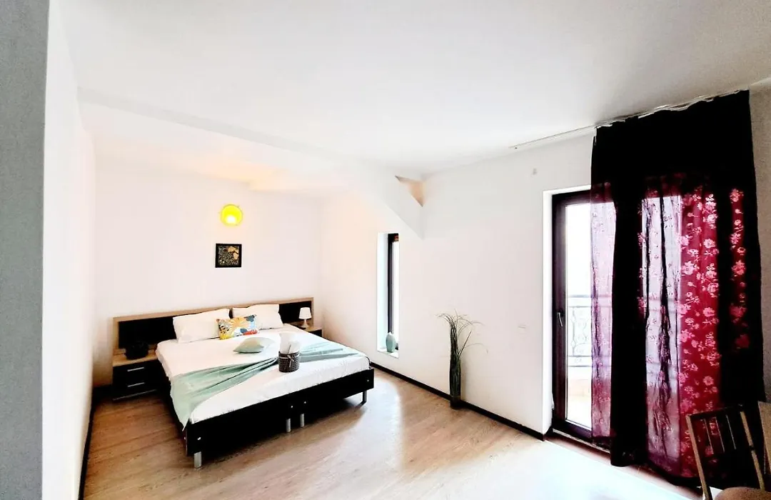 Hotel Veronica-1