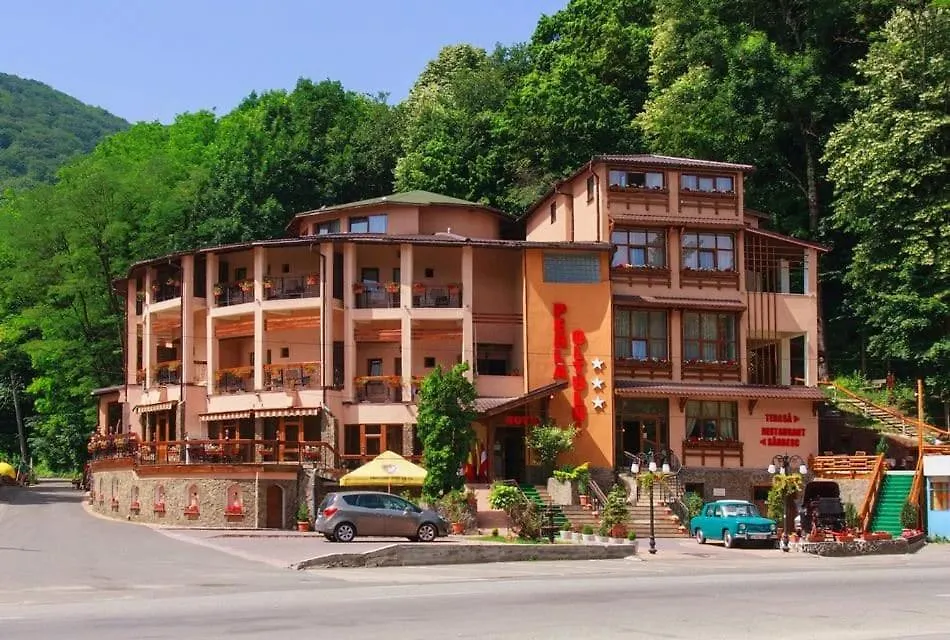 Hotel Perla Oltului-1