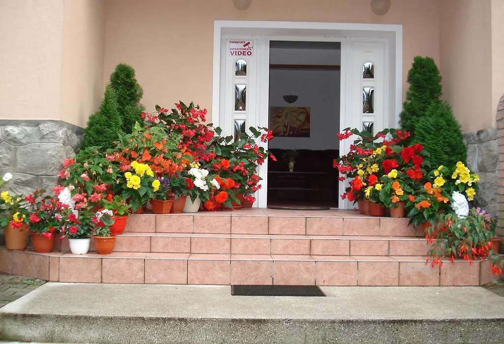 Vila Intim-1