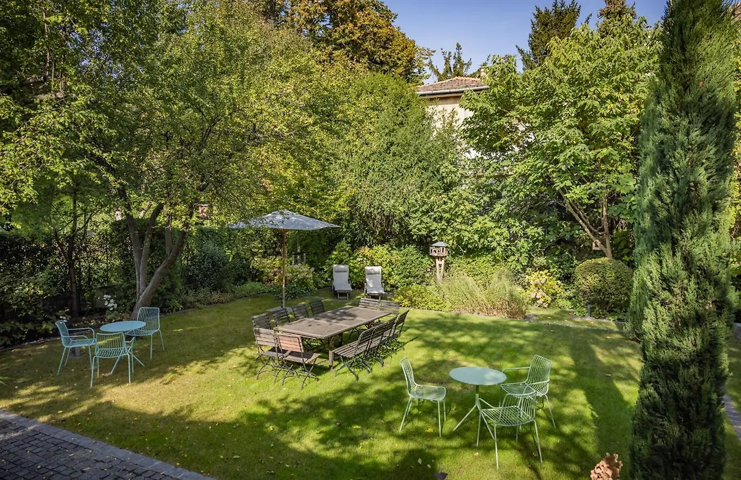 Bagatelle Gardenhouse-1