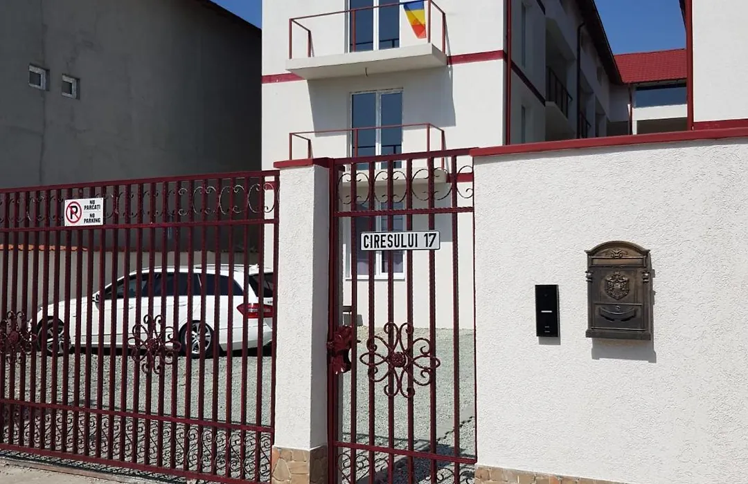 Evana House-1