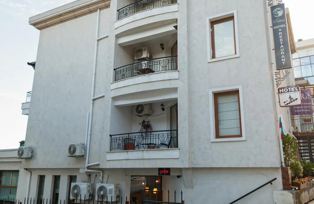 Selena Hotel-1