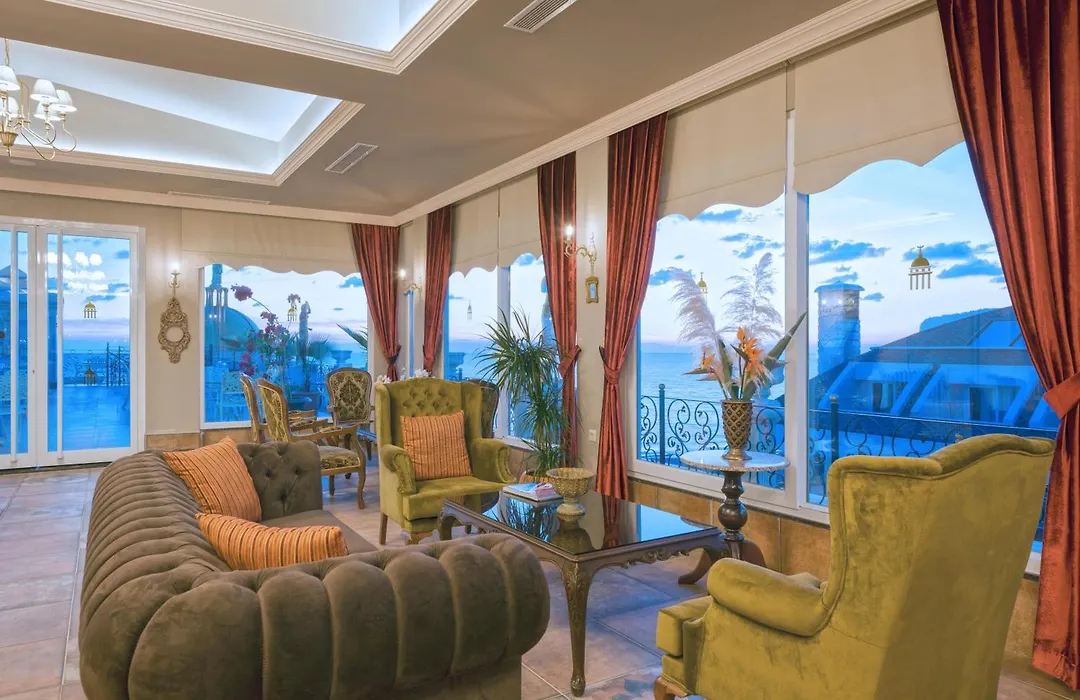 Antique Roman Palace Museum Hotel (Adults Only)-1