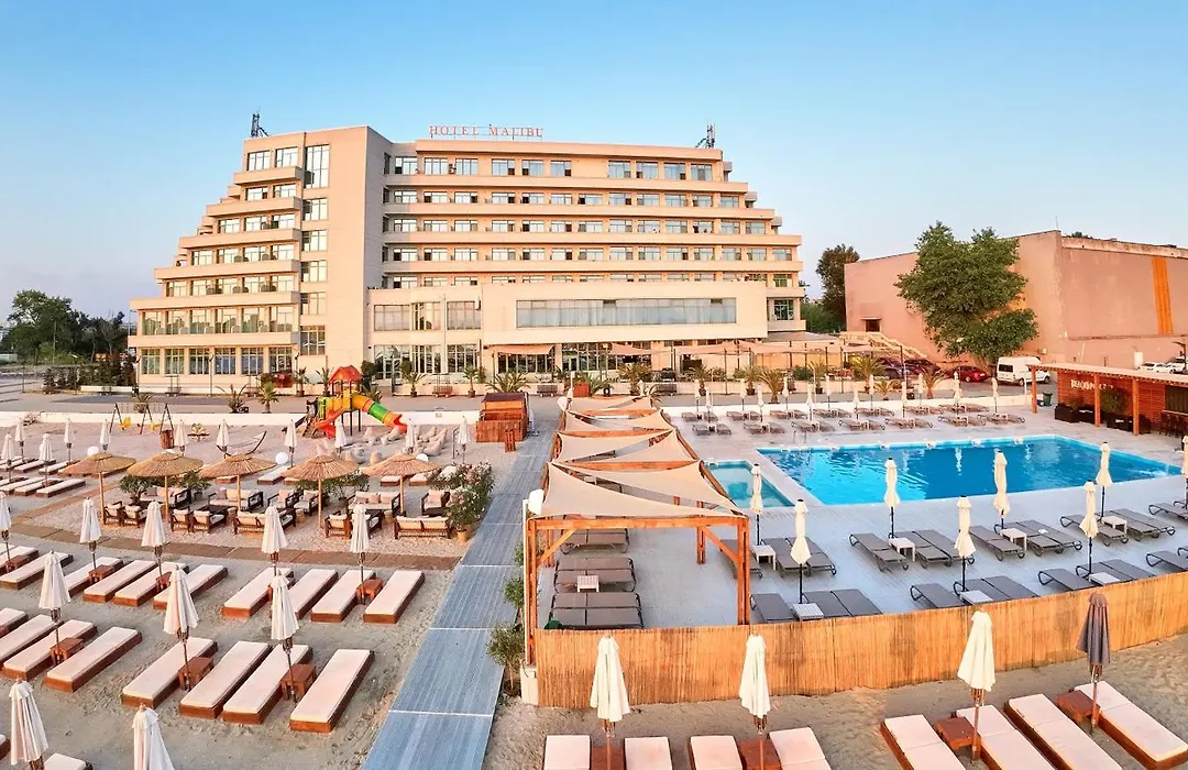 Hotel Malibu-1