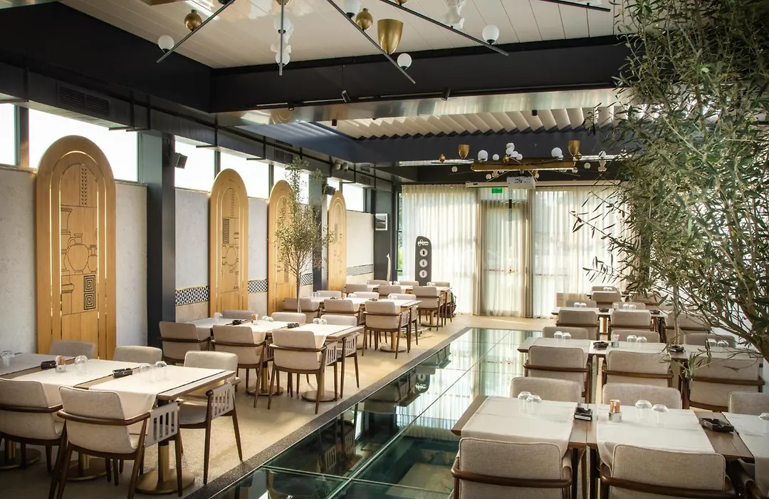 Hotel Lupa By Bueno-1