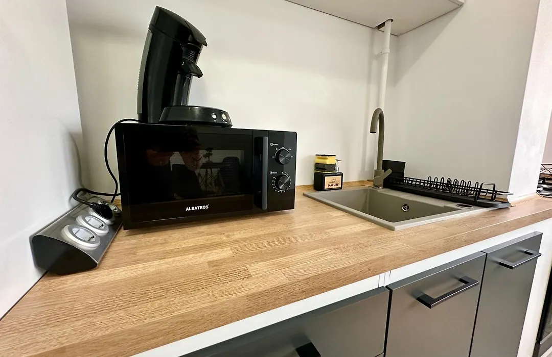 Ayan Studio-1