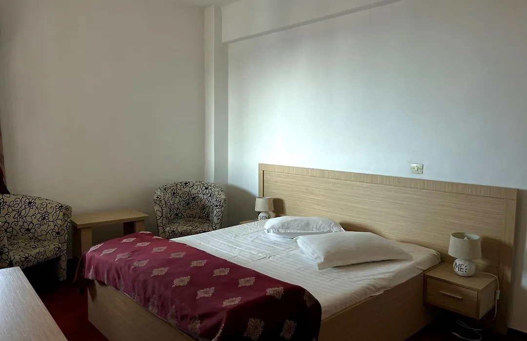 Hotel Dambovita-1