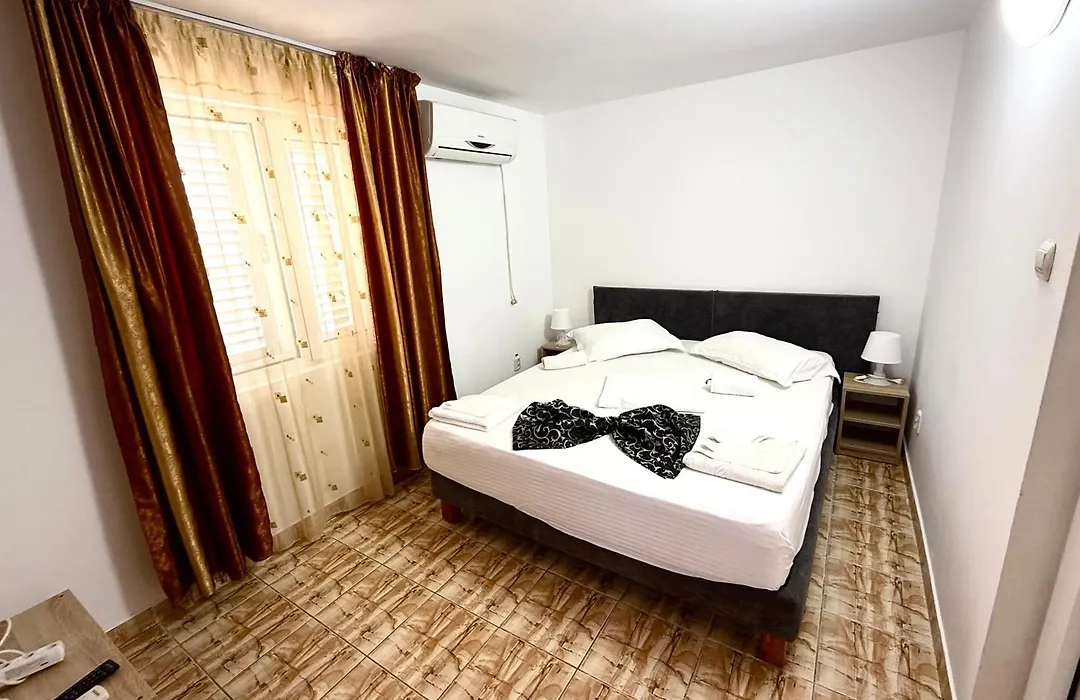 Hotel Decebal Eforie Nord-1