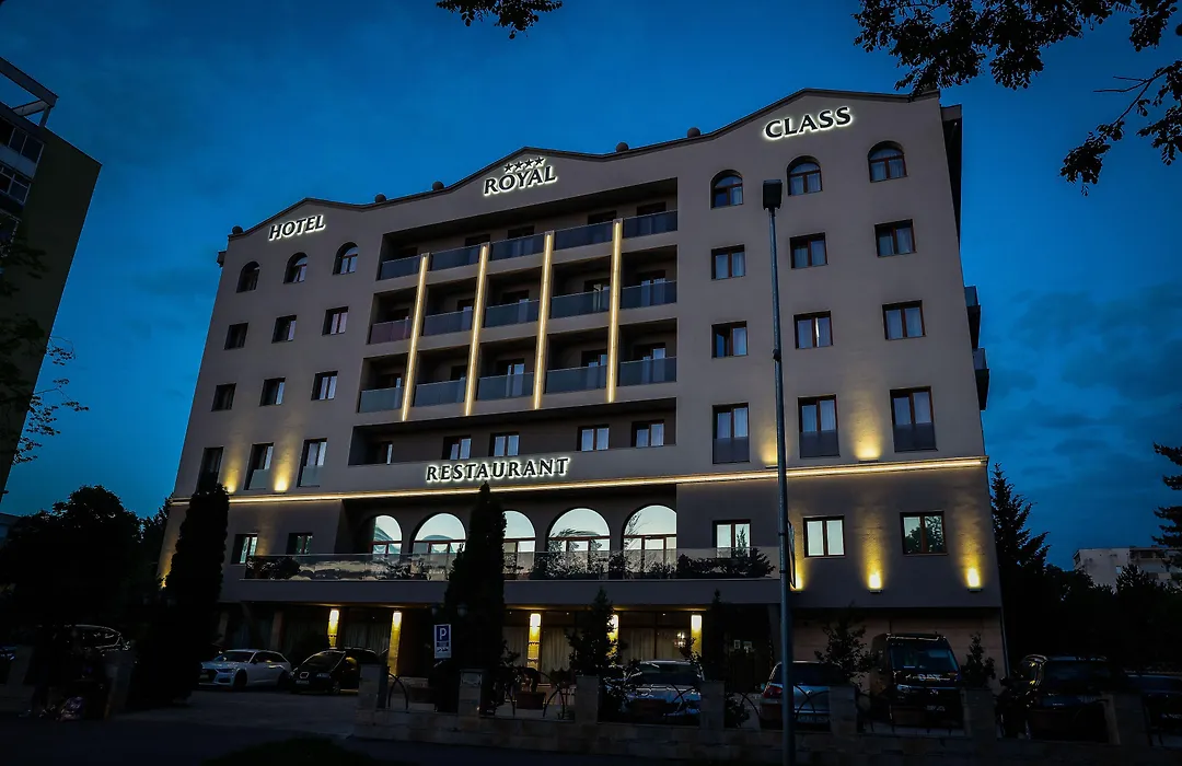 Royal Class Hotel-1