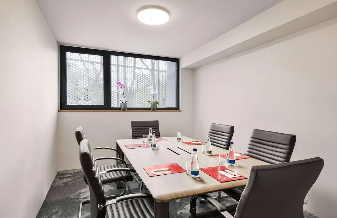 Ramada By Wyndham Slatina Parc-1