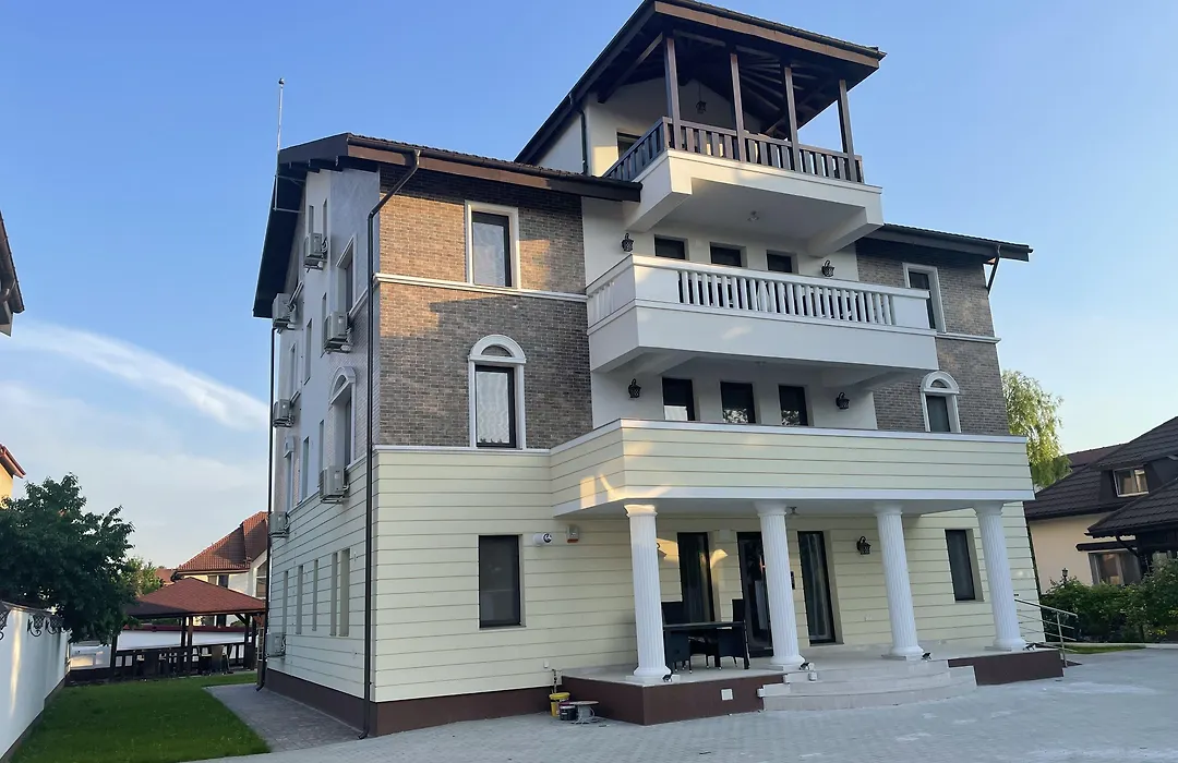 Iarca Inn-1
