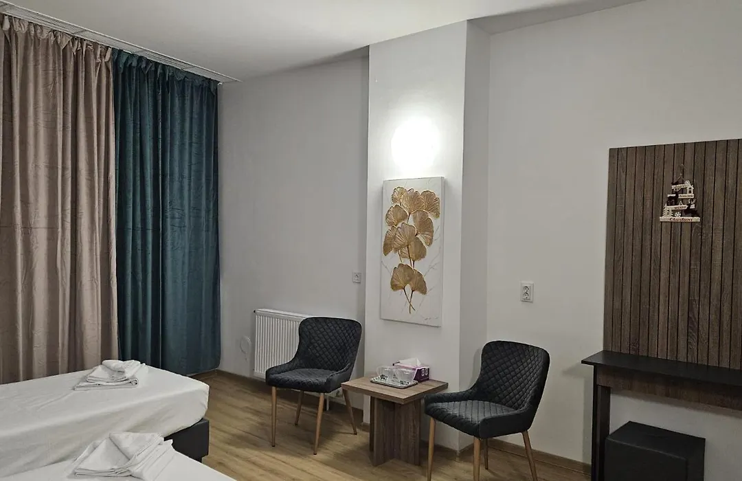 Hotel Sir Lujerului-1