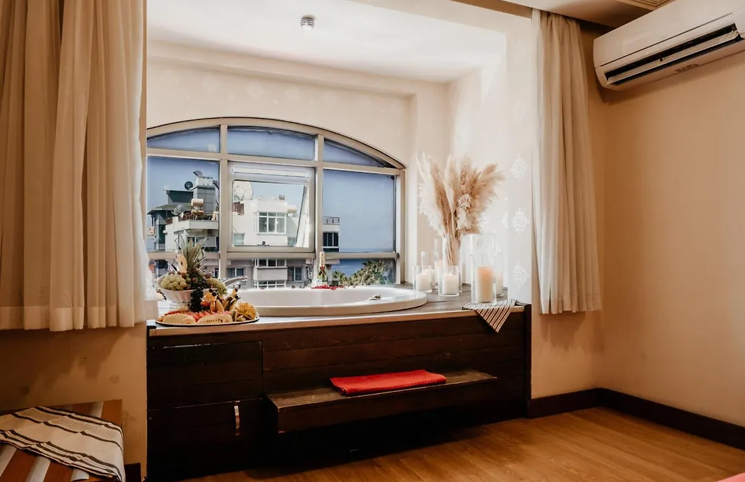 Tac Premier Hotel & Spa-1