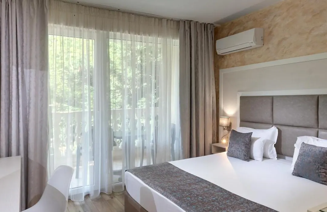 Marina White Sands Beach Hotel-1