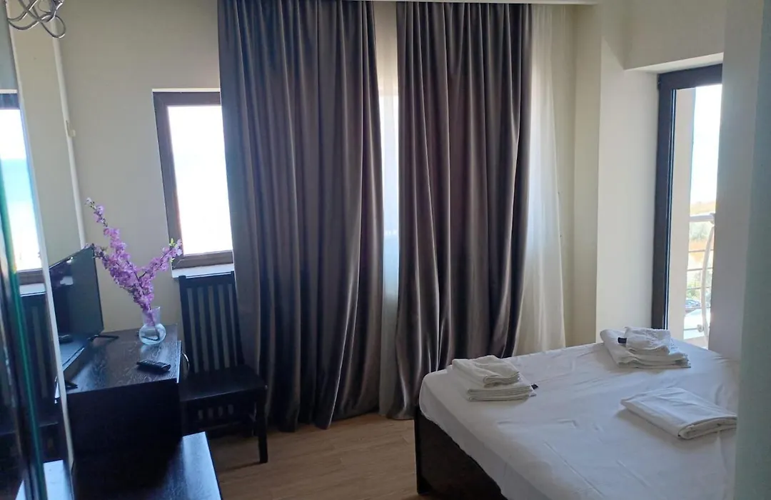 Hotel Royal Costinesti-1
