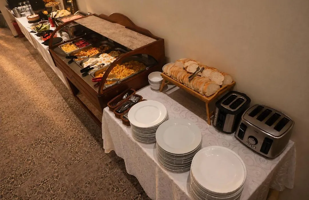 Hotel Astoria City Center-1