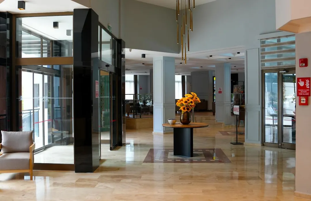 Marbel Hotel By Palmwings-1