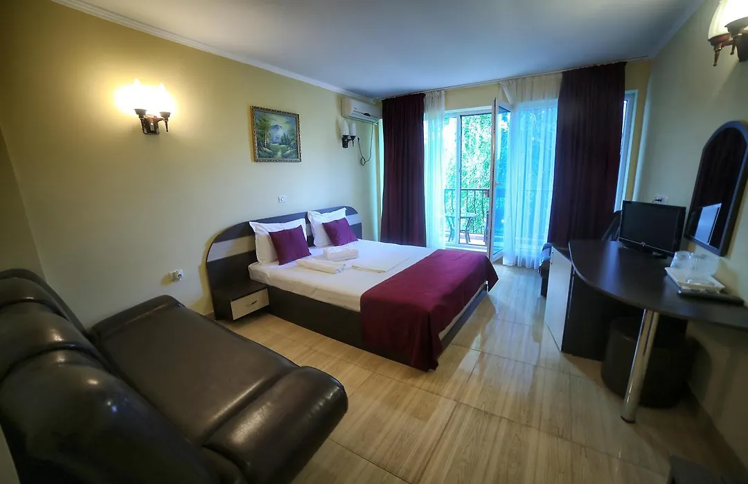 Hotel Diandra-1