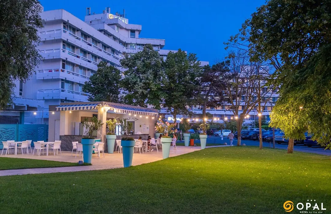Hotel Opal-1