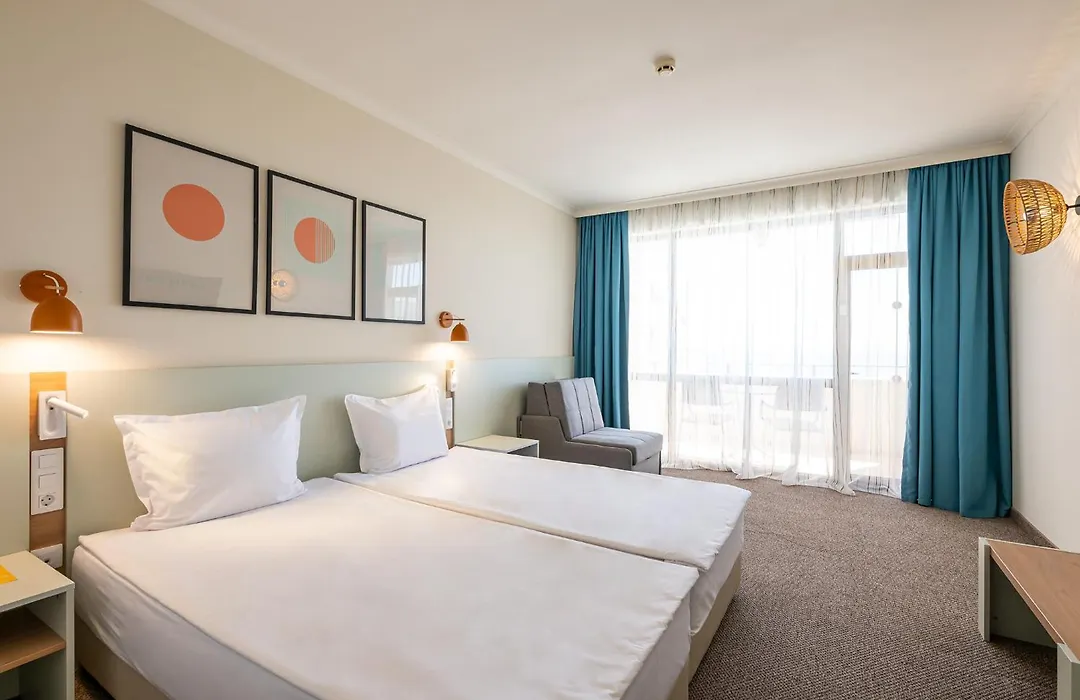 Sol By Melia Nessebar Bay All Inclusive-1