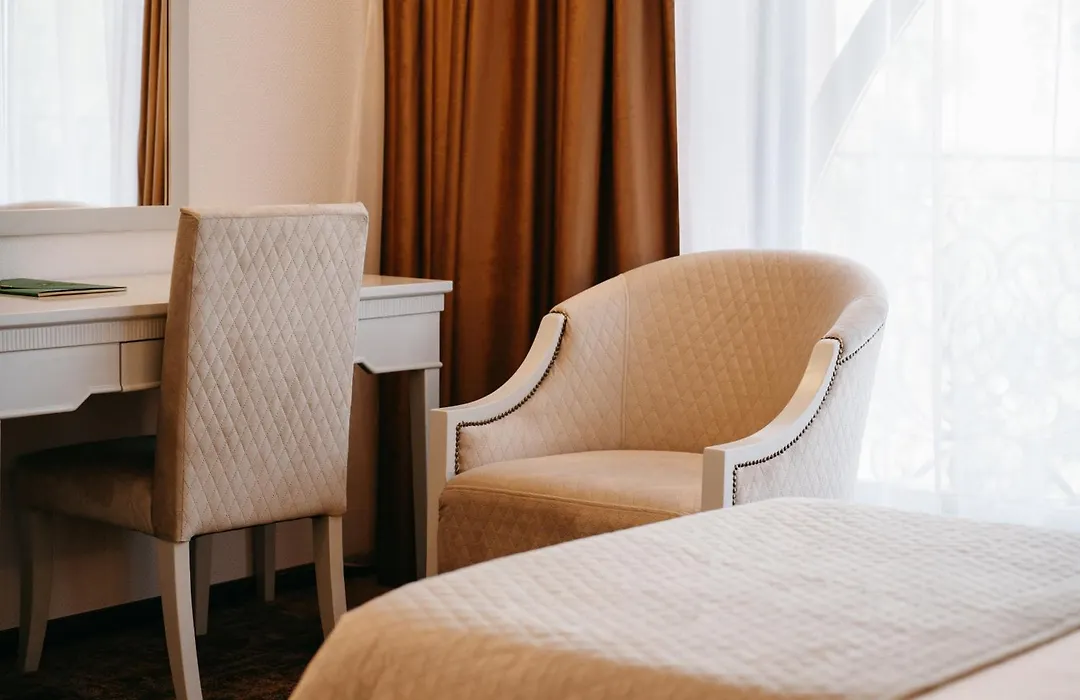 Hotel La Castel Iasi-1