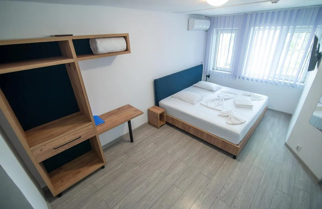 Hotel Proton-1