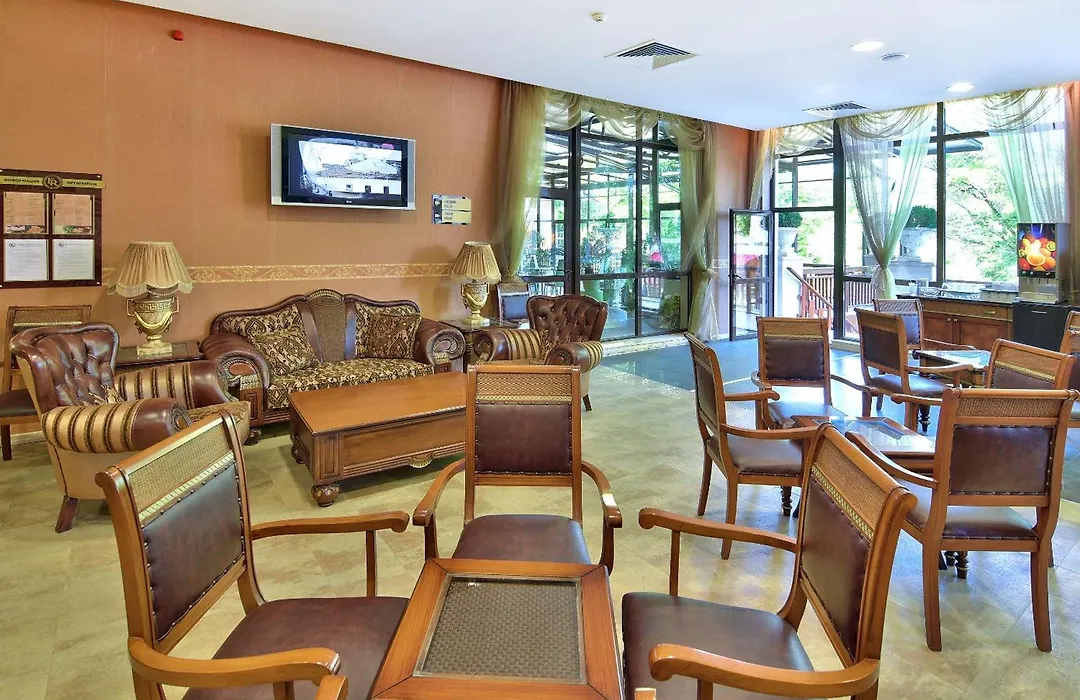 Estreya Residence Hotel-1