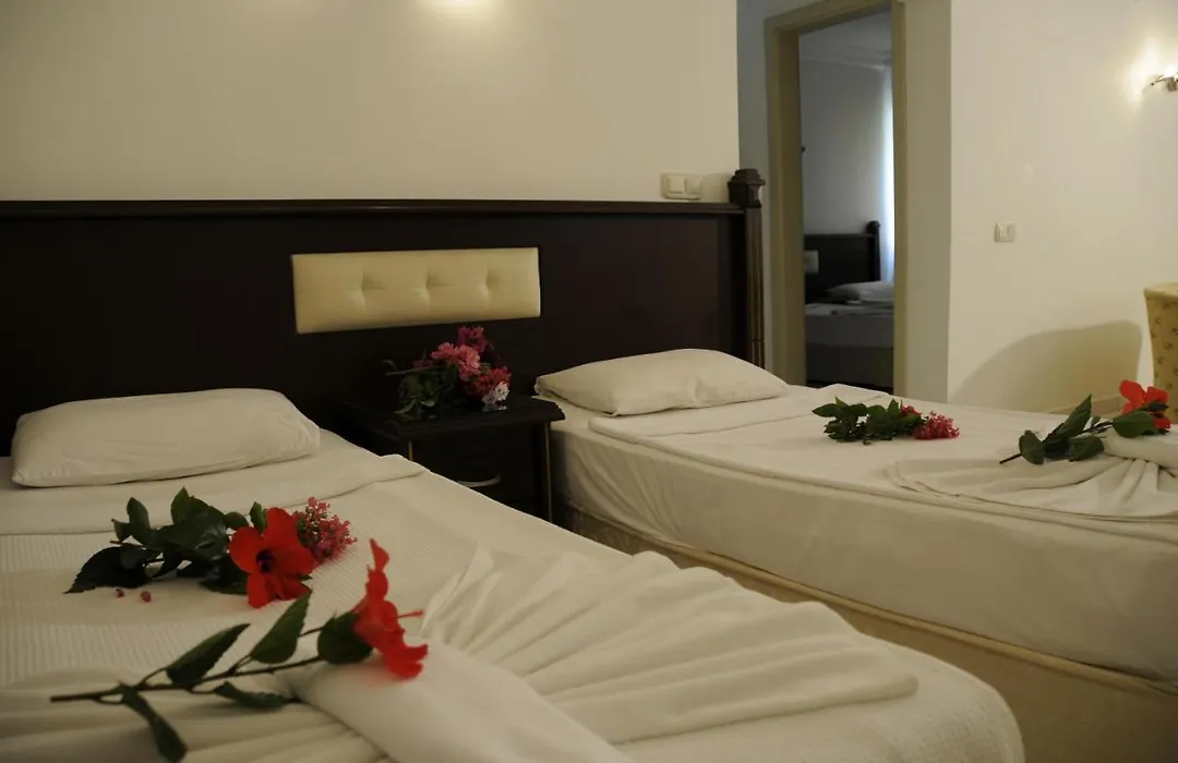 Saritas Hotel Only Family Concept-1
