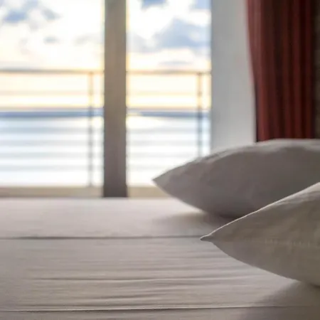 Lake Boutique Apartments & Rooms-2
