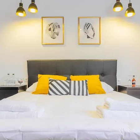 Chateau: Upscale Suites In Bucharest'S Historical Center!-2