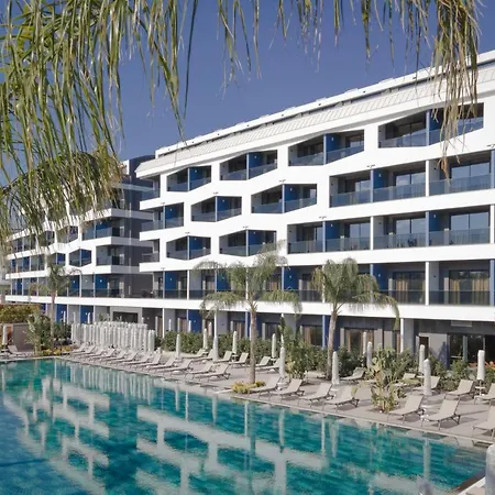Liu Resorts-2