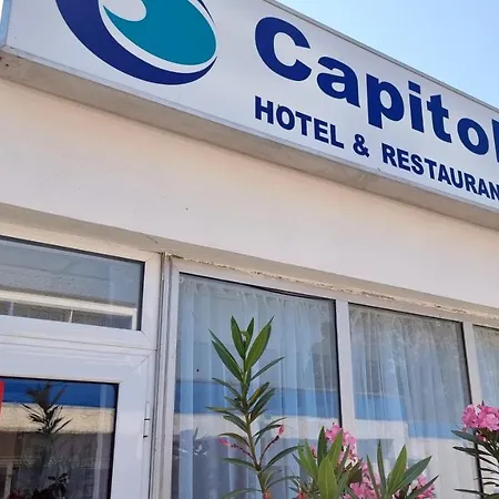 Hotel Capitol-2