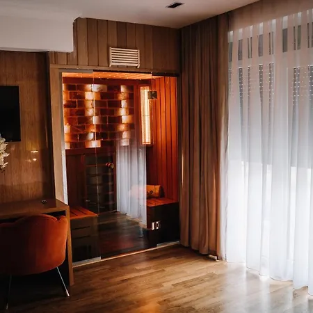 Hotel Glory-3
