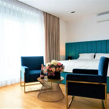 Hotel Glory-2